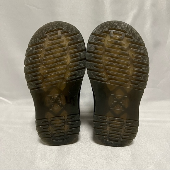 Dr. Martens Docs Combat Boots Toddler Size 7 Grunge Style - Picture 7 of 8